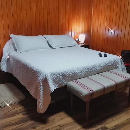 Roble Austral Hostal Coyhaique Exterior foto