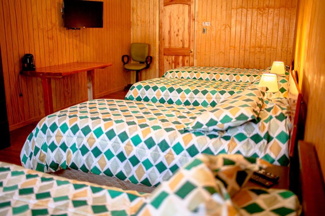 Roble Austral Hostal Coyhaique Exterior foto