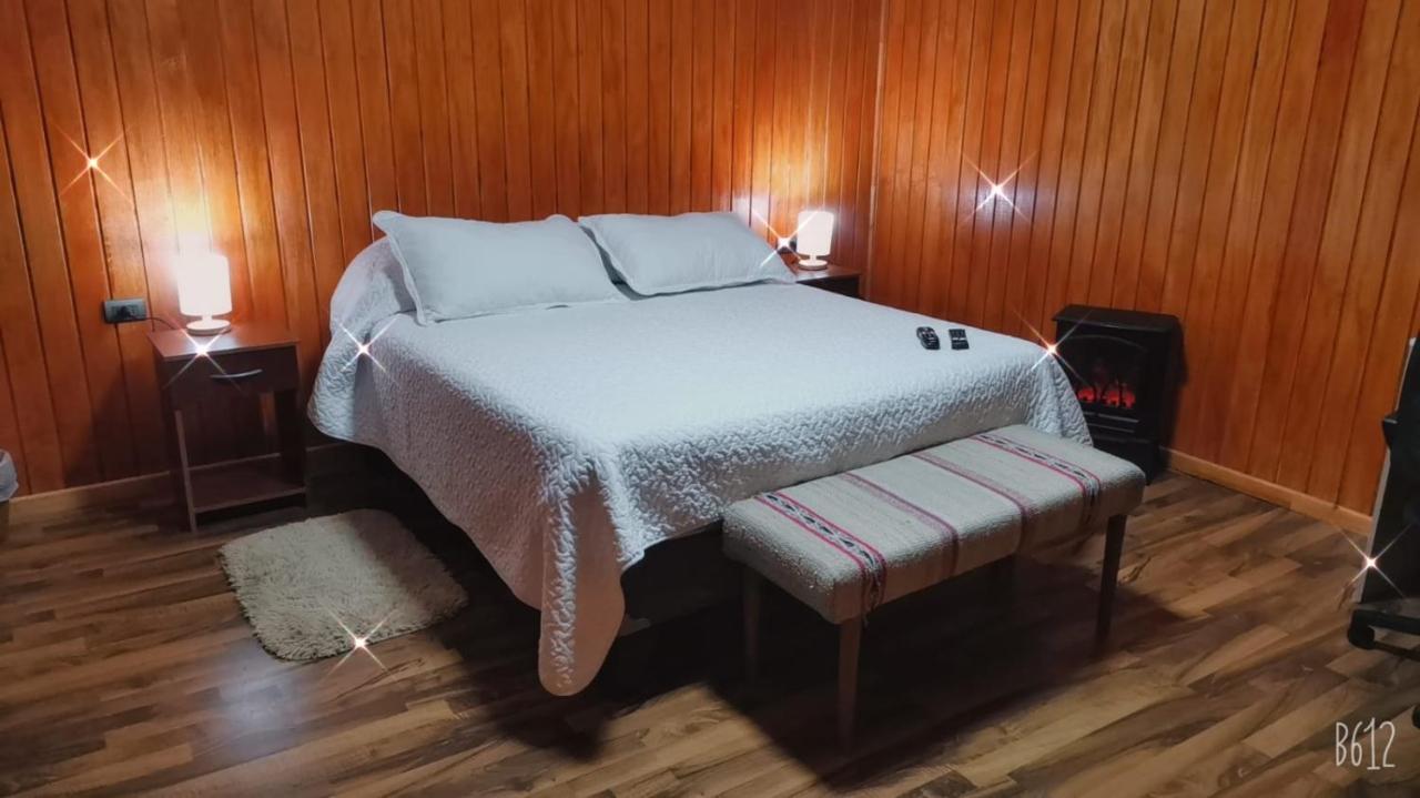 Roble Austral Hostal Coyhaique Exterior foto