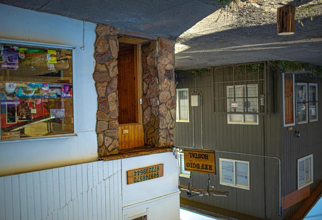Roble Austral Hostal Coyhaique Exterior foto